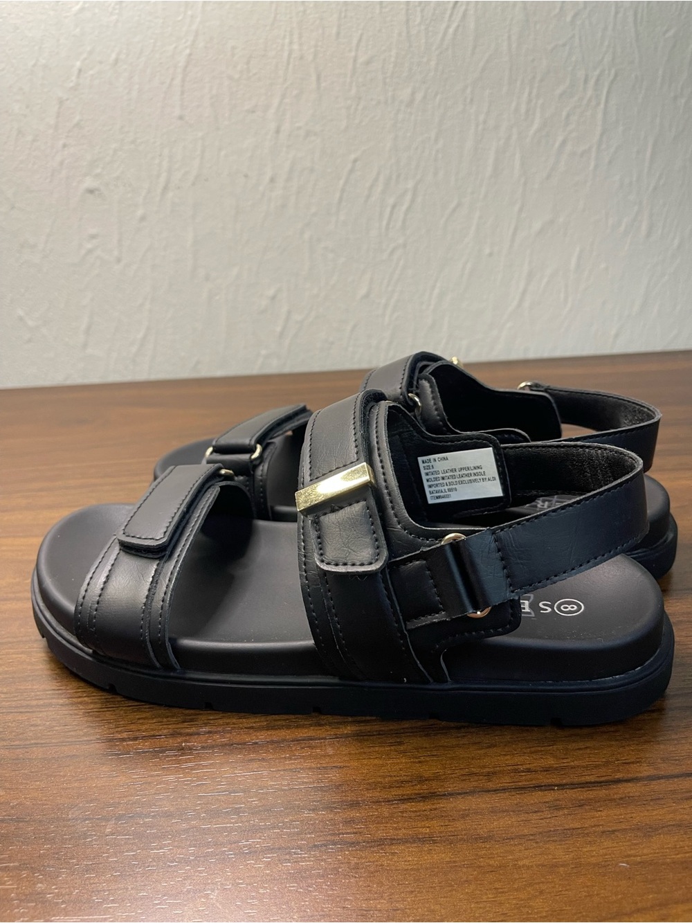 Serra Women’s Black Sandals Adjustable Straps Size 8 - Picture 4 of 8